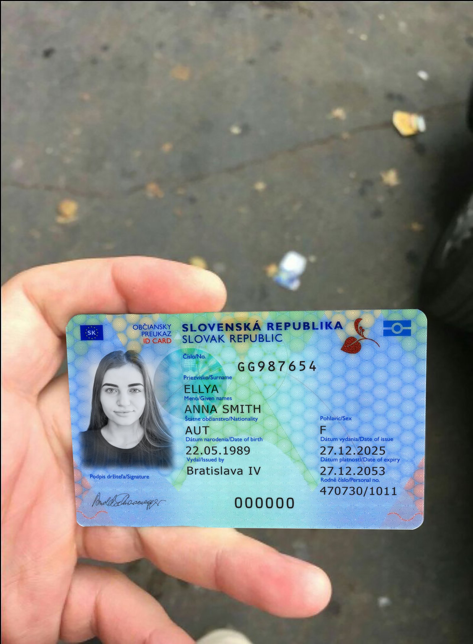 Slovakia ID Card PSD Template - Editable EU Identity Card Design